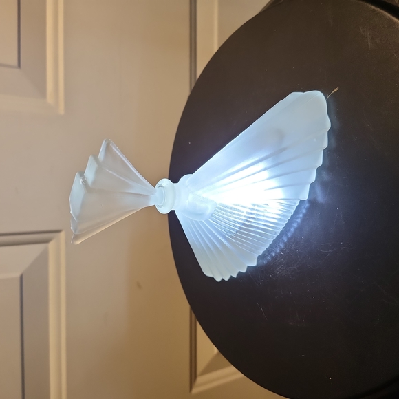 Silvestri Frosted Satin Glass Art Deco Perfume Bottle w/ Stopper - Picture 5 of 14